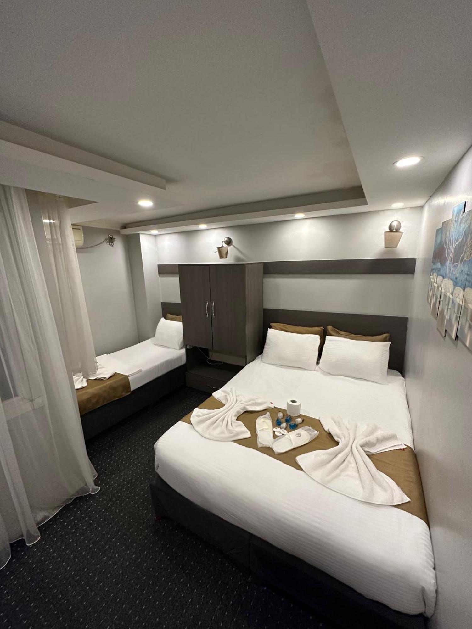 Moonlight Suit Hotel Taksim Istanbul Exterior photo